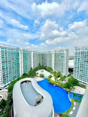 The Bahamas and Maldives Suites at Azure Residences near Manila Airport